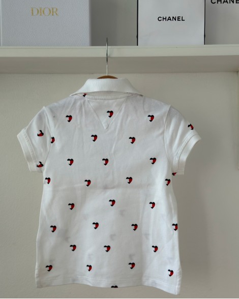 Triko dětské Tommy Hilfiger bílé se srdíčky